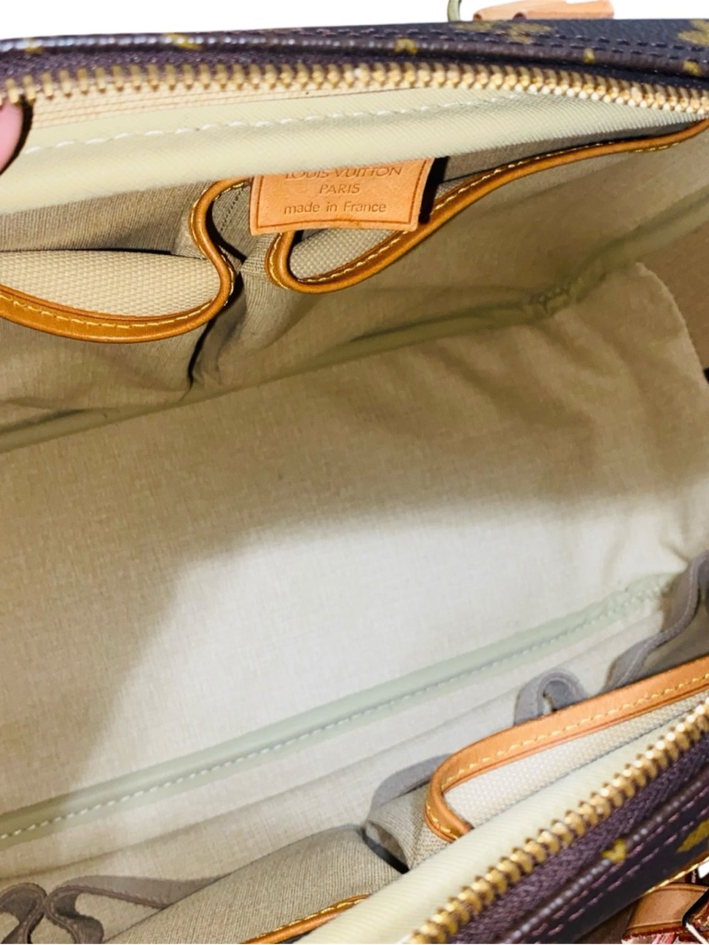 Louis Vuitton Vintage Deauville w/ COA - Picture 6 of 13